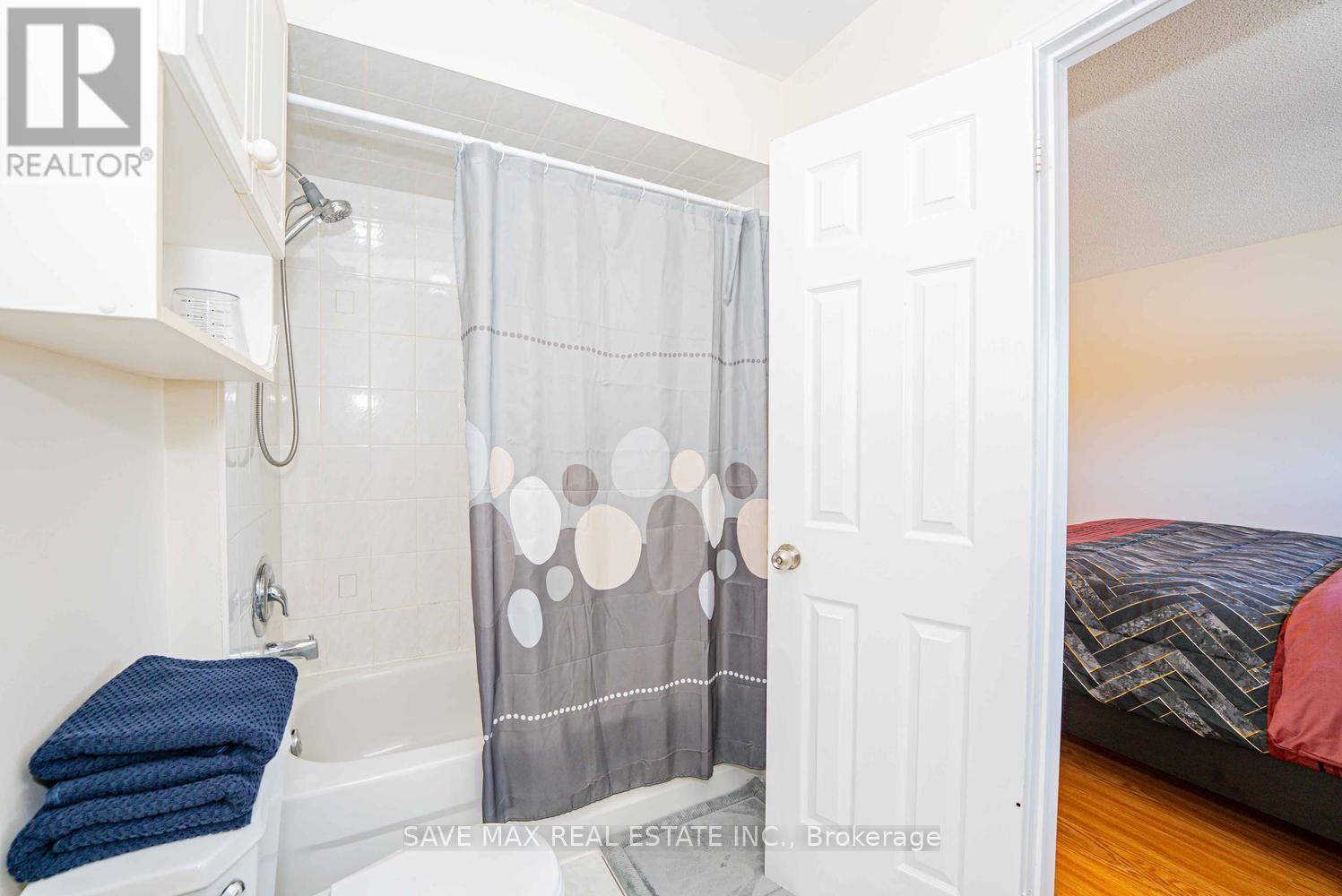 1 Kitto Court Property Photo 28
