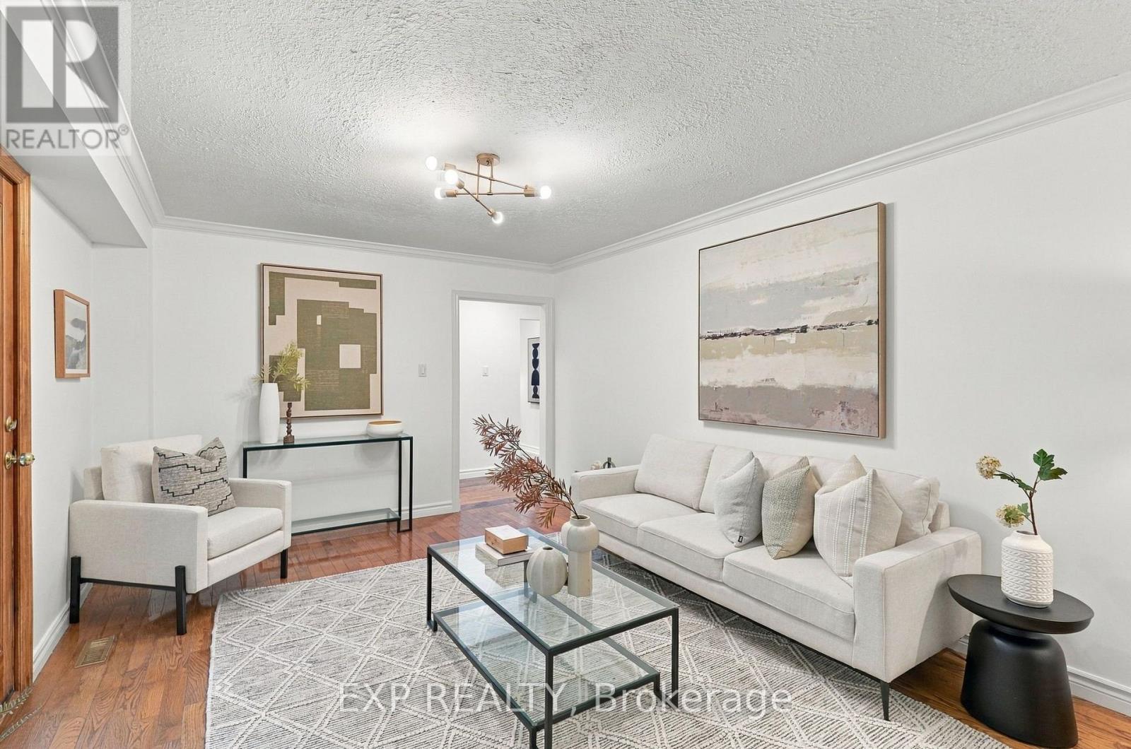 491 Tipperton Crescent Property Photo 18