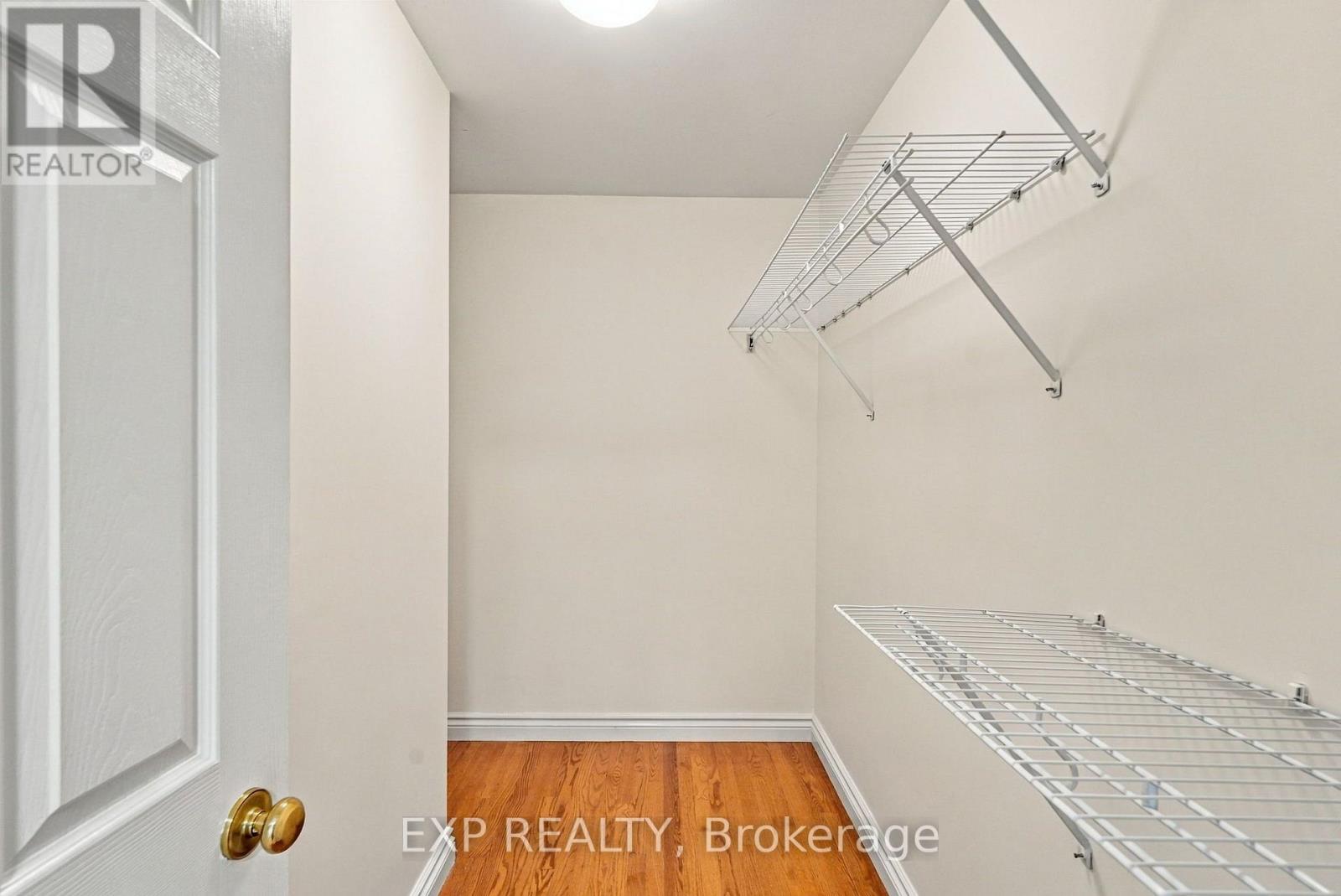 491 Tipperton Crescent Property Photo 22