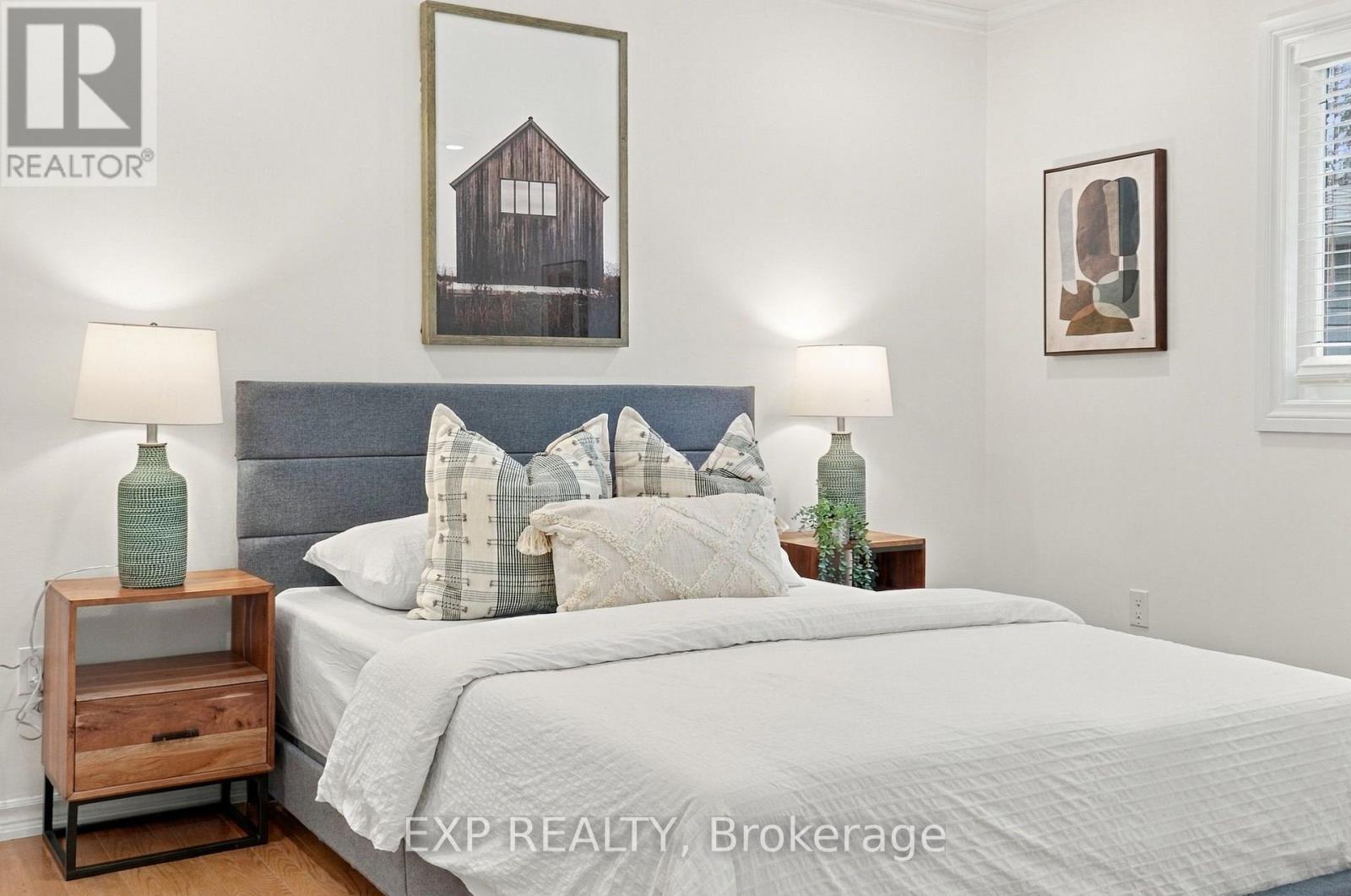 491 Tipperton Crescent Property Photo 30
