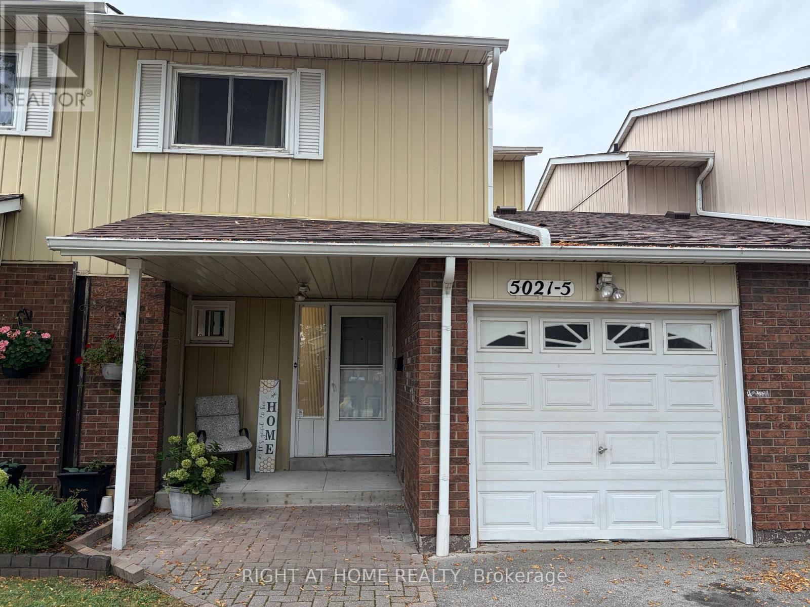 5 - 5021 Pinedale Avenue Property Photo 1