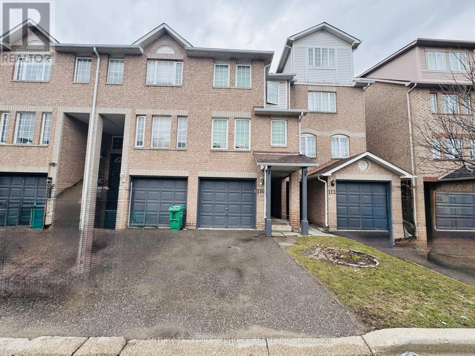 110 Spadina Road Property Photo 2