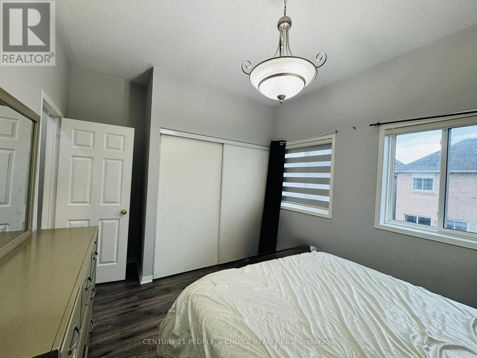 110 Spadina Road Property Photo 14