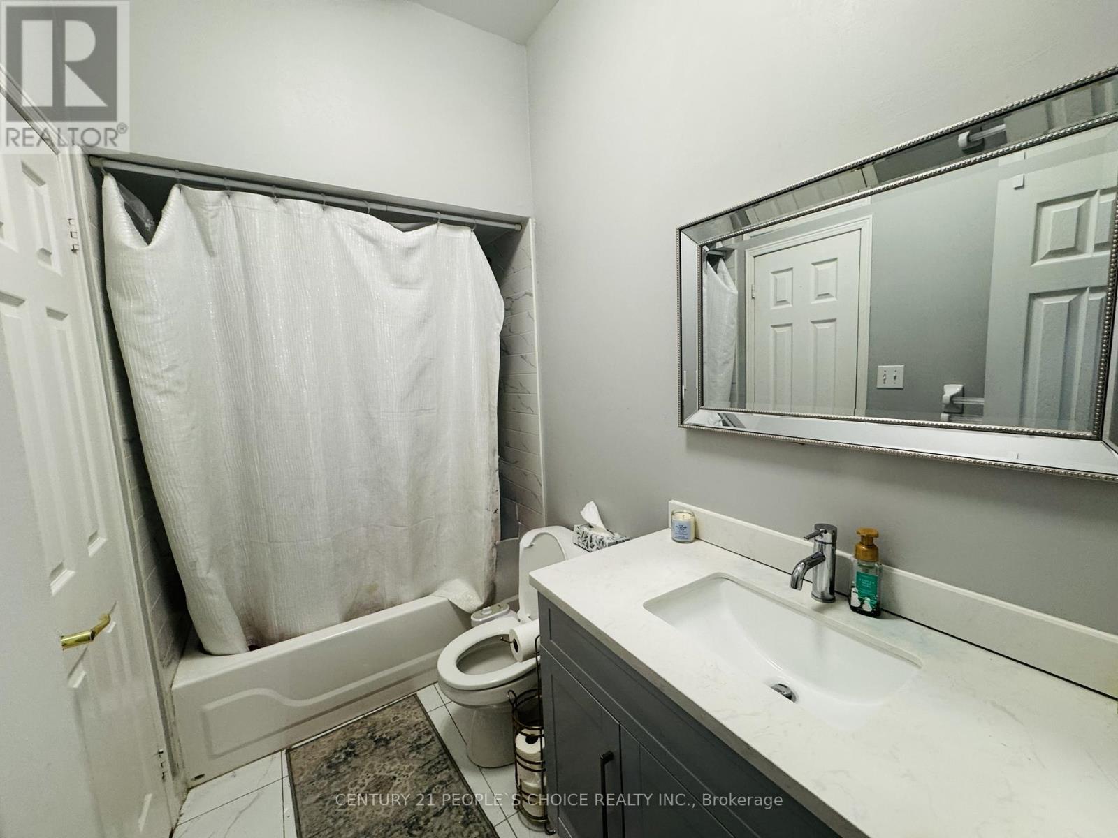 110 Spadina Road Property Photo 15