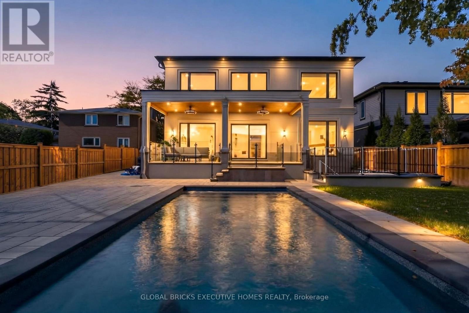 2016 Seafare Drive Property Photo 2