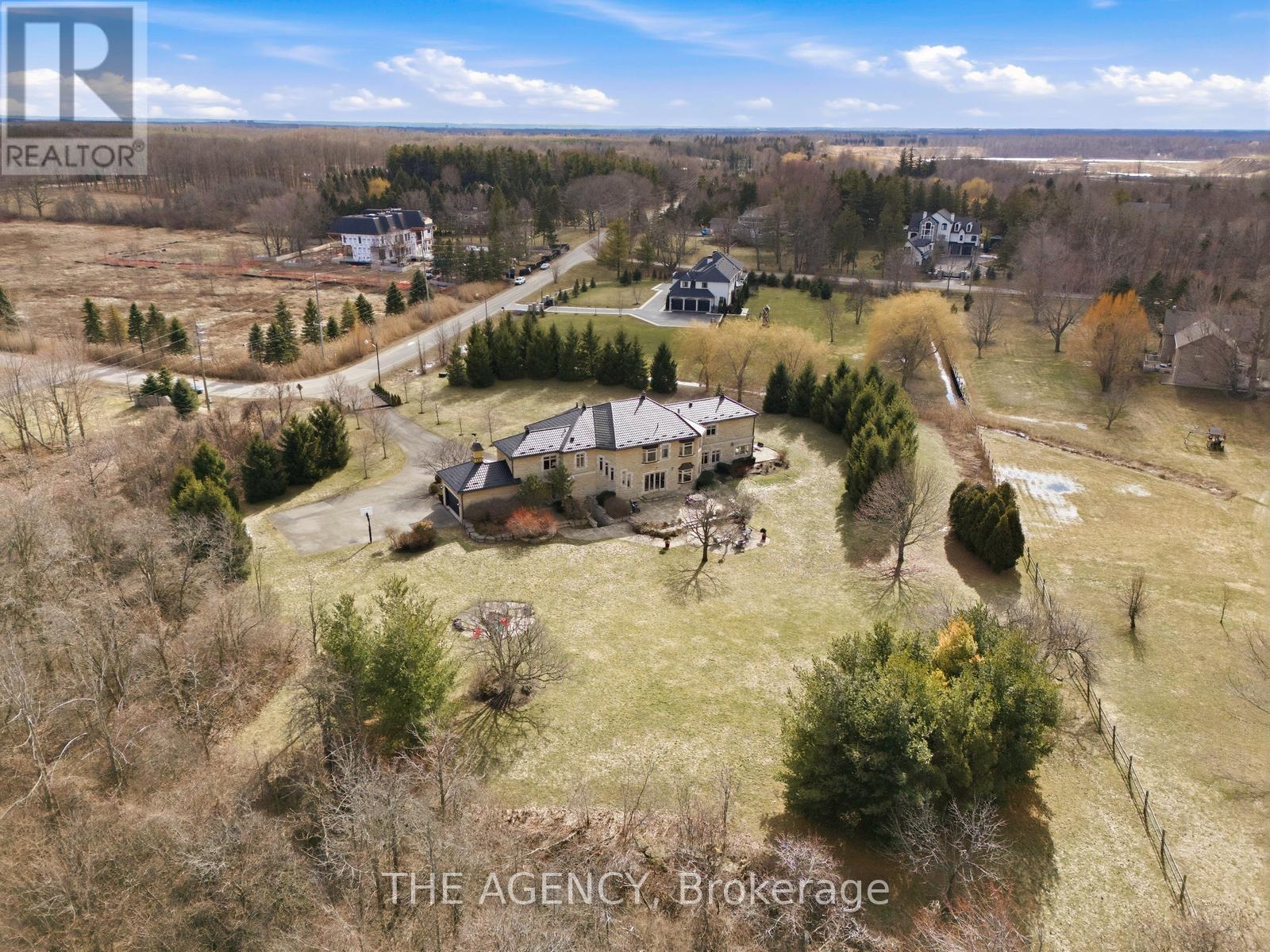 2659 2 Sideroad Property Photo 47