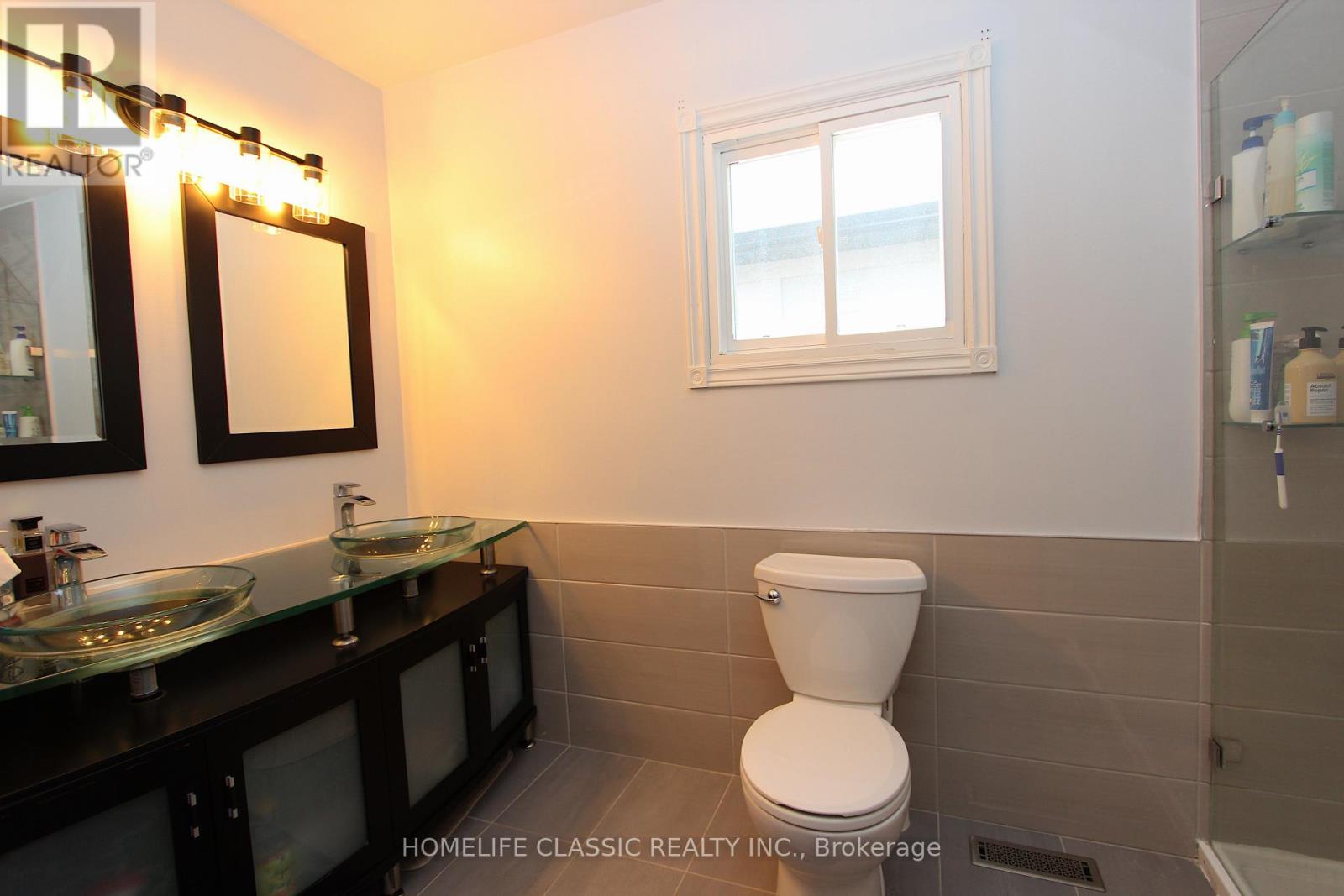 51 - 4635 Regents Terrace Property Photo 13