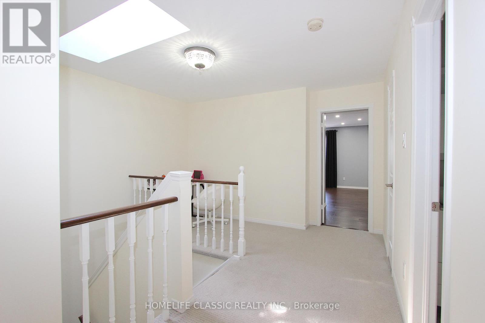 51 - 4635 Regents Terrace Property Photo 15