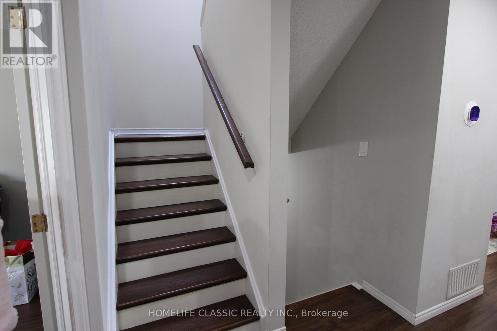 51 - 4635 Regents Terrace Property Photo 25