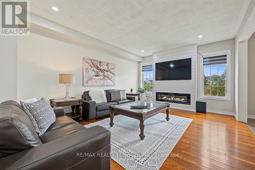 30 Naperton Drive Property Photo 16