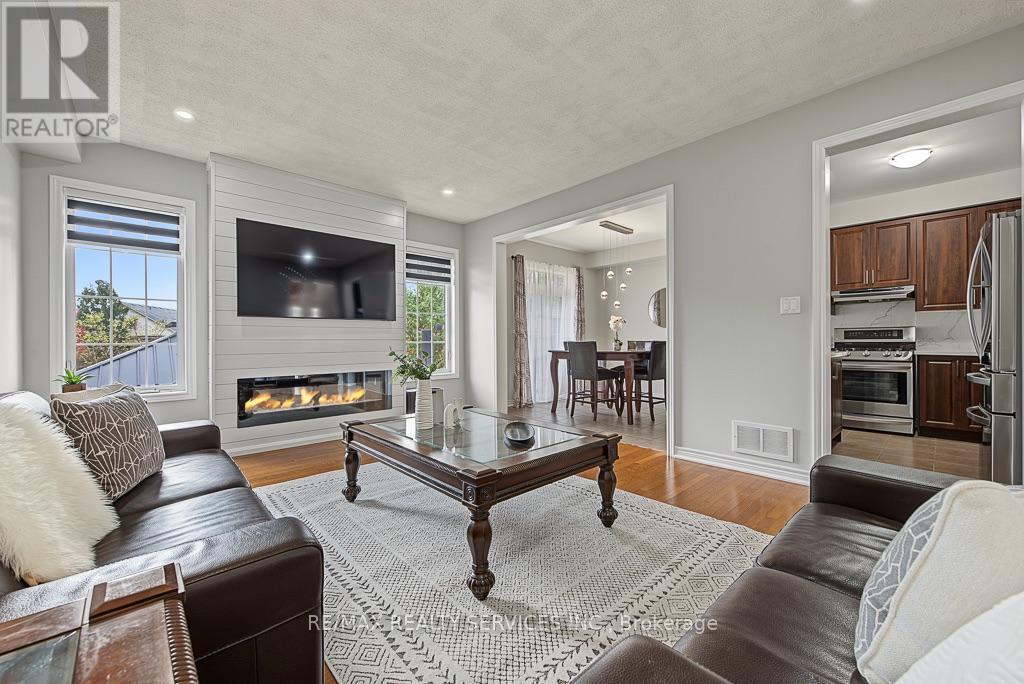 30 Naperton Drive Property Photo 18
