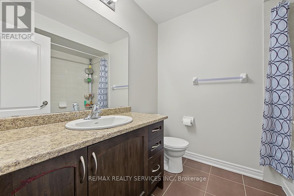 30 Naperton Drive Property Photo 26