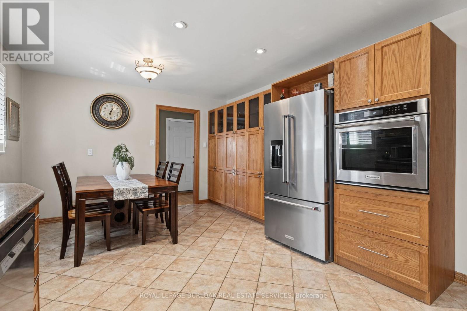 3974 Midhurst Lane Property Photo 13