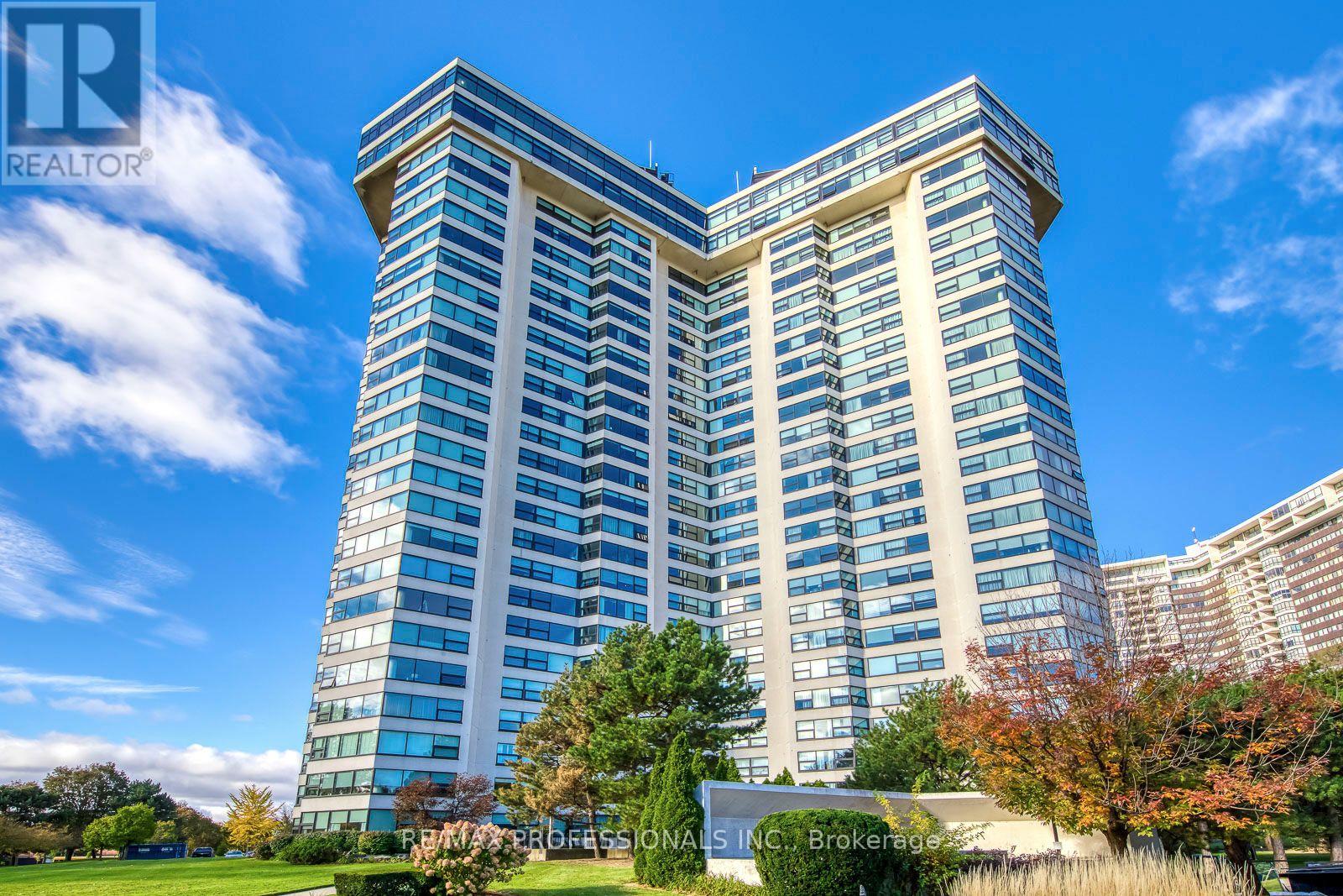 1401 - 1300 Bloor Street Property Photo 2