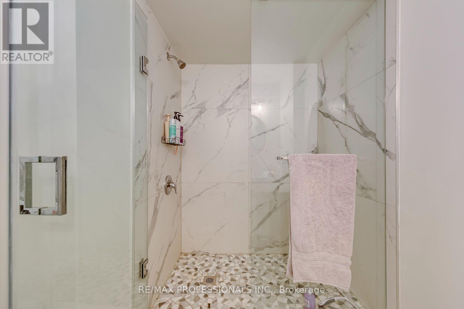 1401 - 1300 Bloor Street Property Photo 25