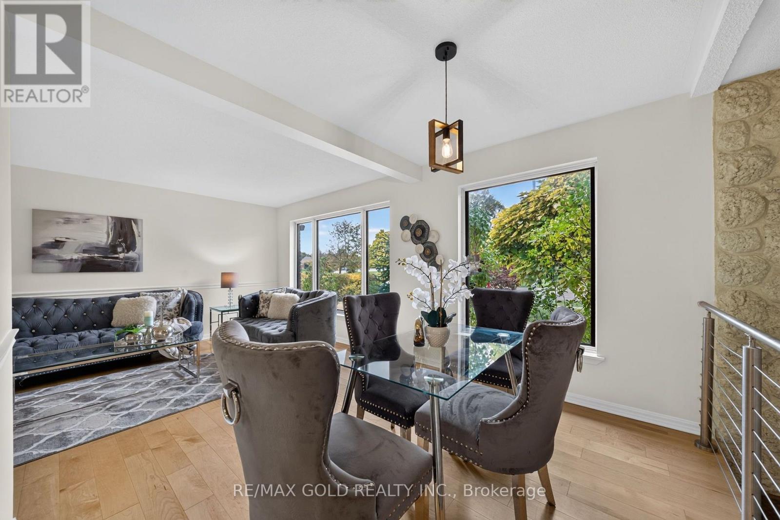 722 Balmoral Drive Property Photo 13