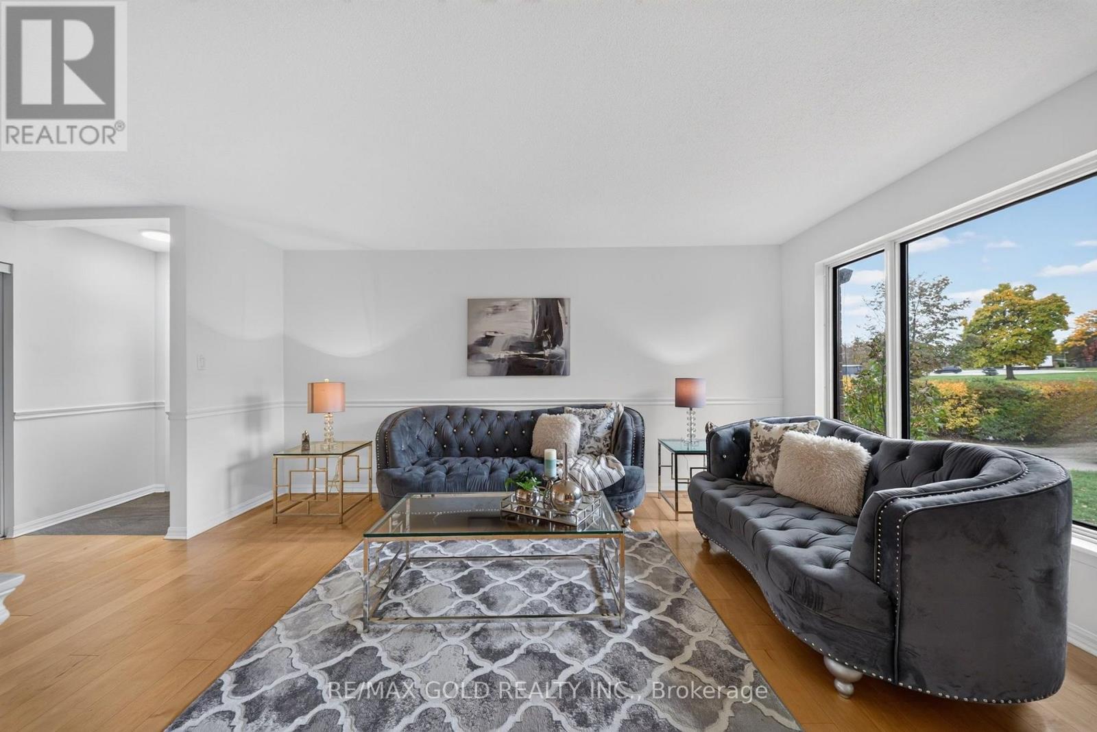 722 Balmoral Drive Property Photo 15