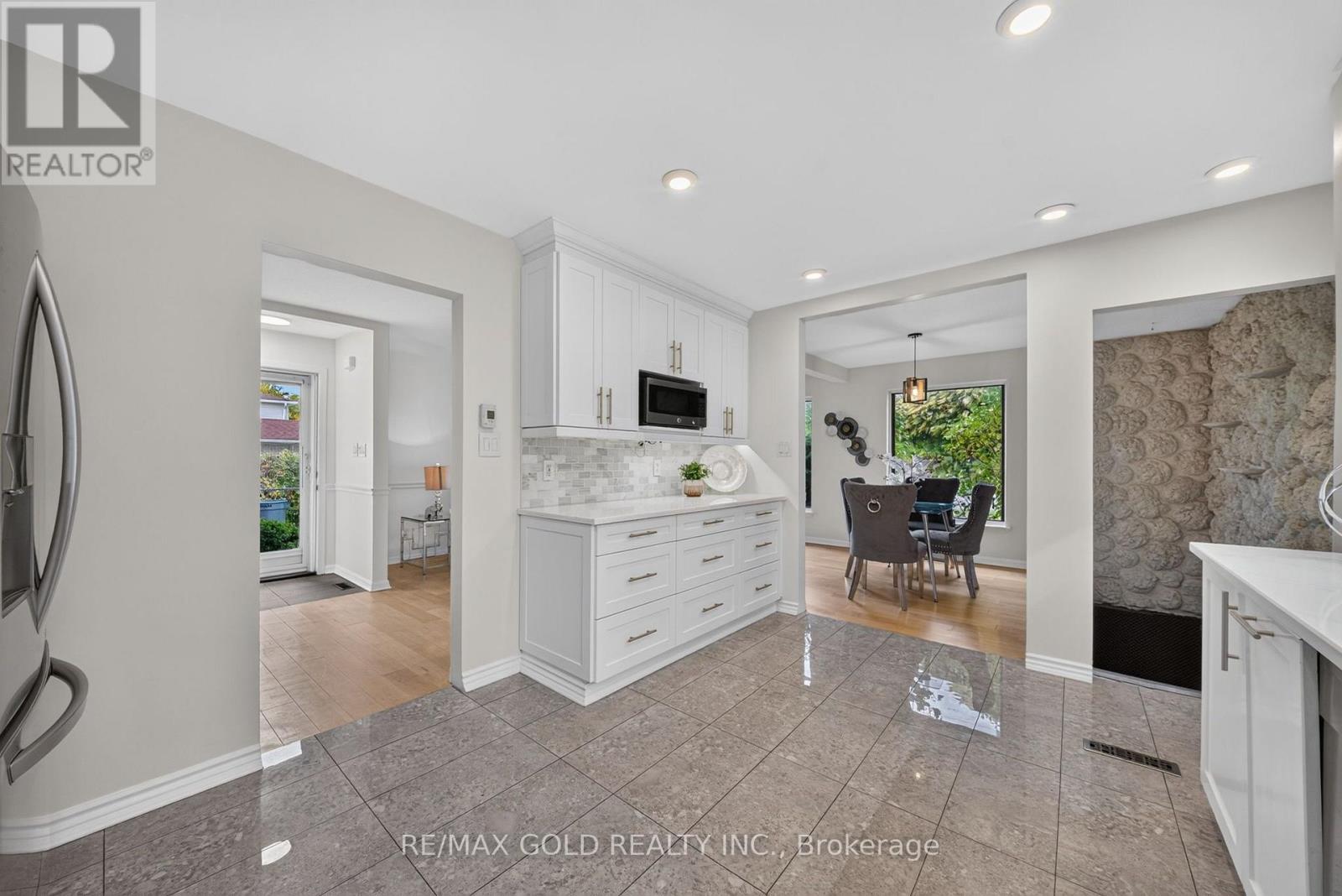 722 Balmoral Drive Property Photo 19