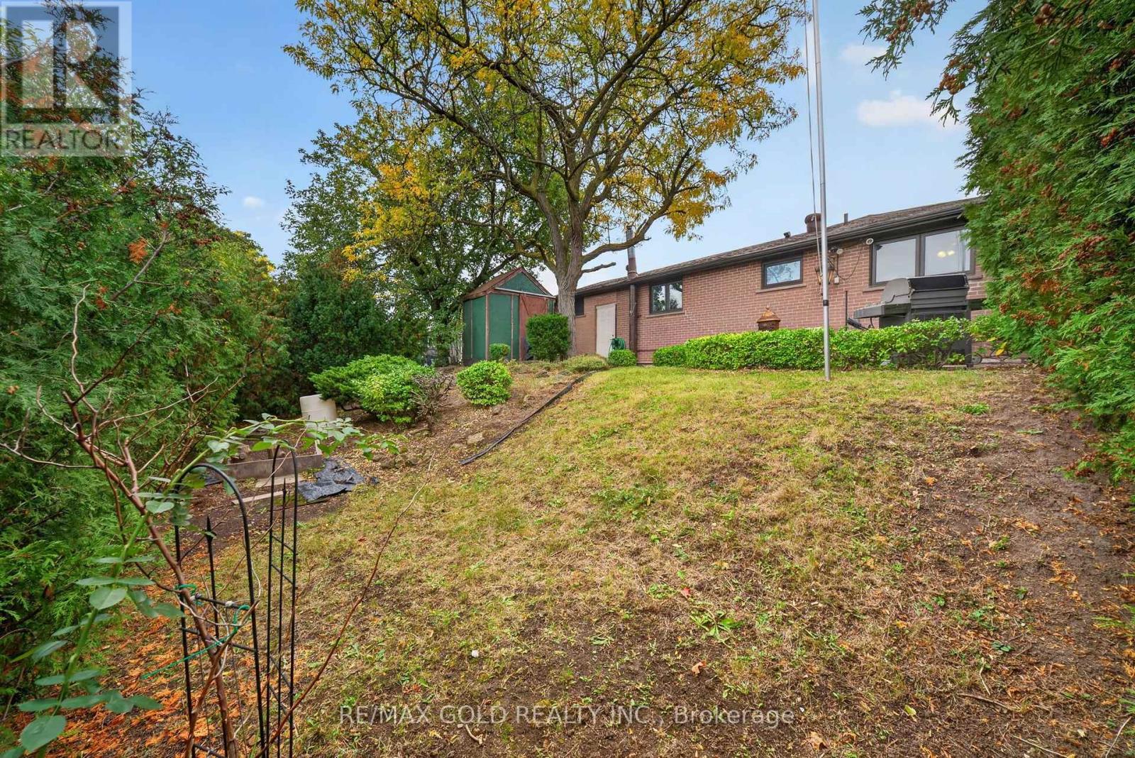 722 Balmoral Drive Property Photo 38