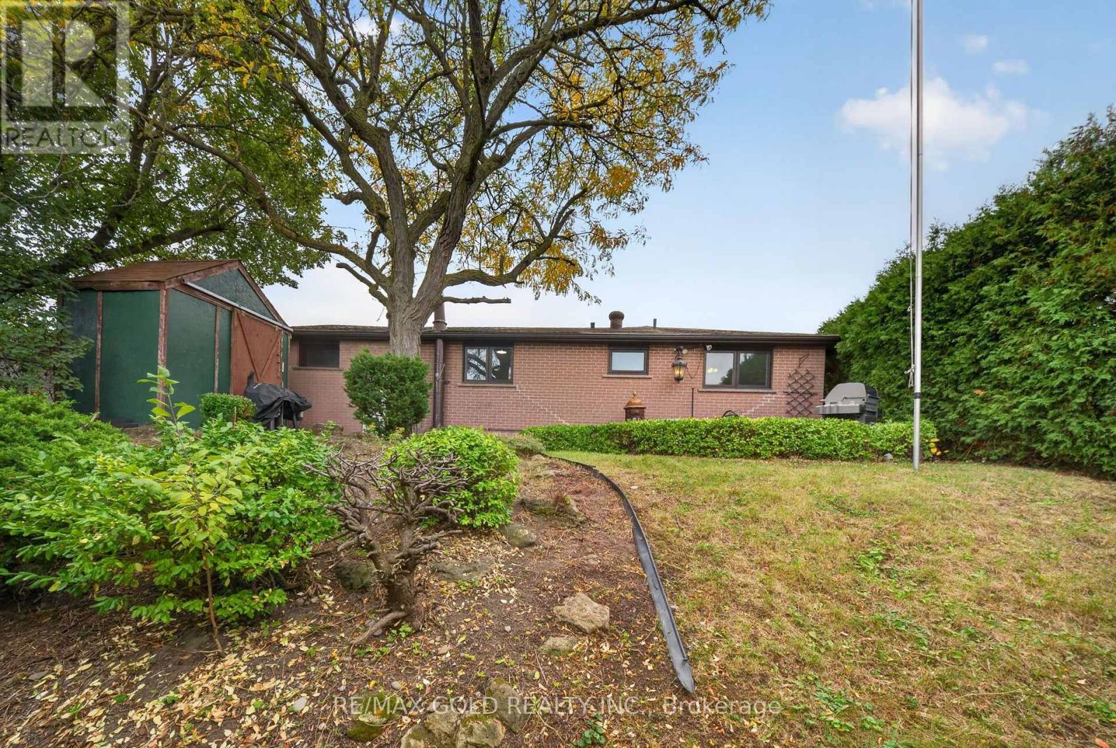 722 Balmoral Drive Property Photo 39