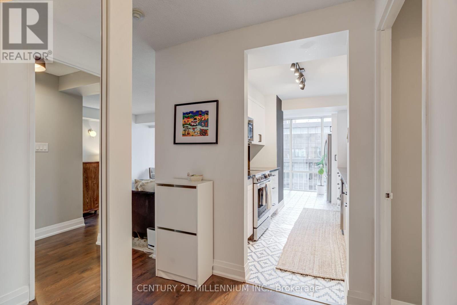 705 - 330 Rathburn Road W Property Photo 3