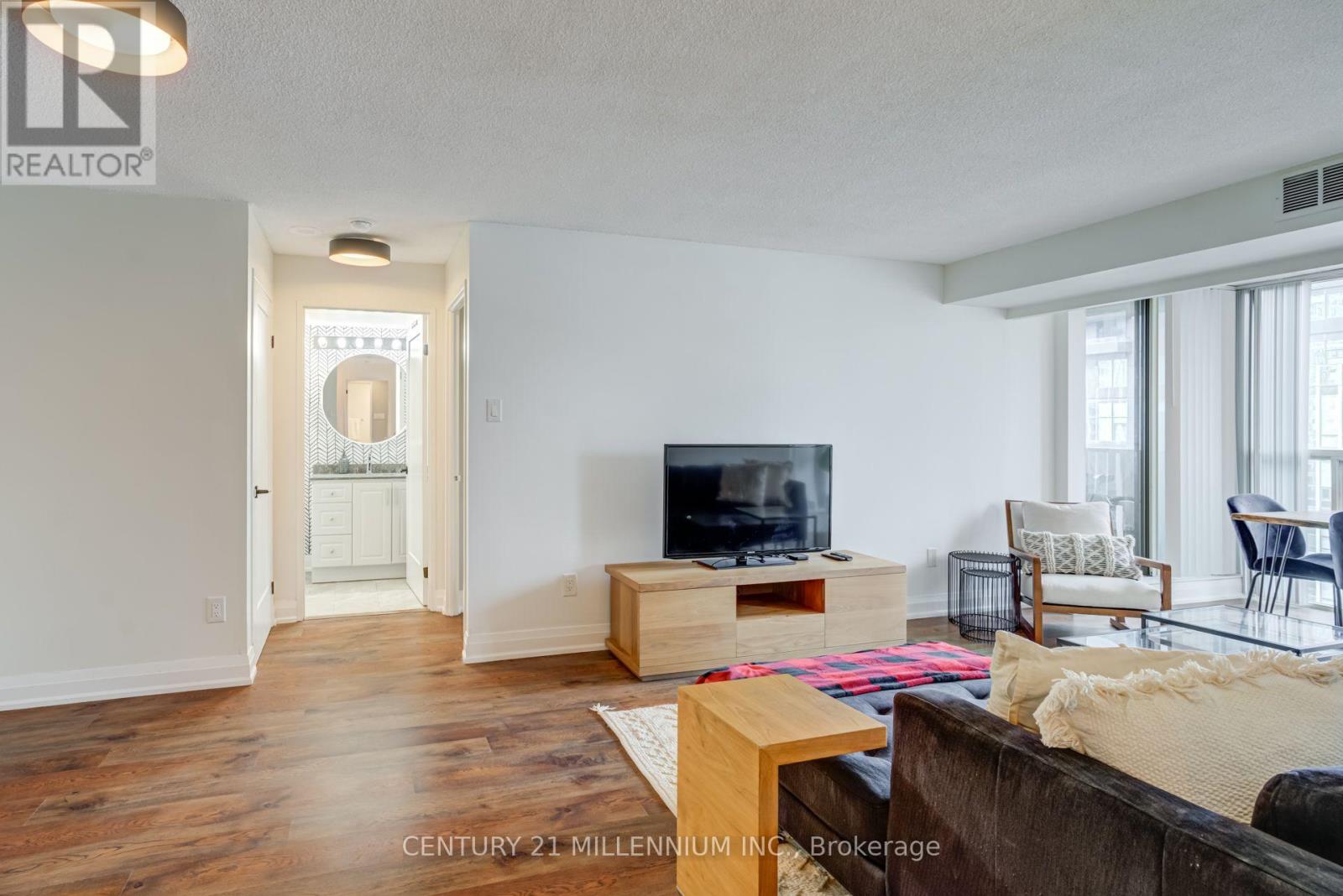 705 - 330 Rathburn Road W Property Photo 10