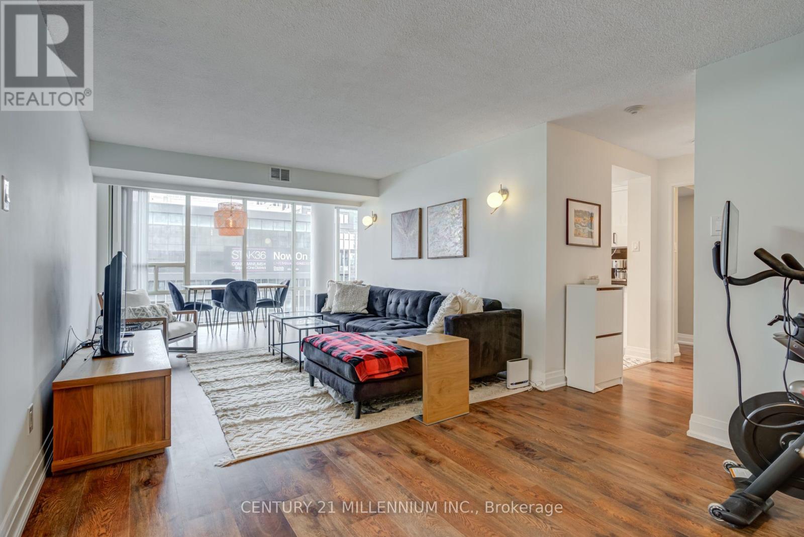 705 - 330 Rathburn Road W Property Photo 12