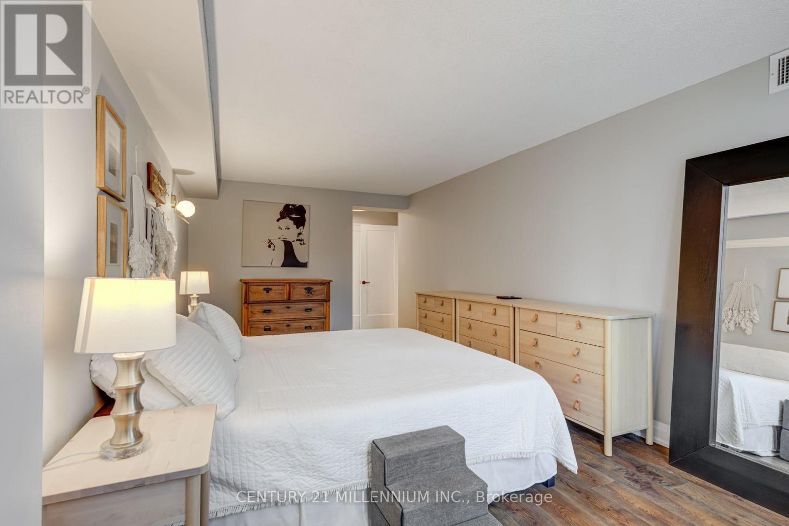 705 - 330 Rathburn Road W Property Photo 24