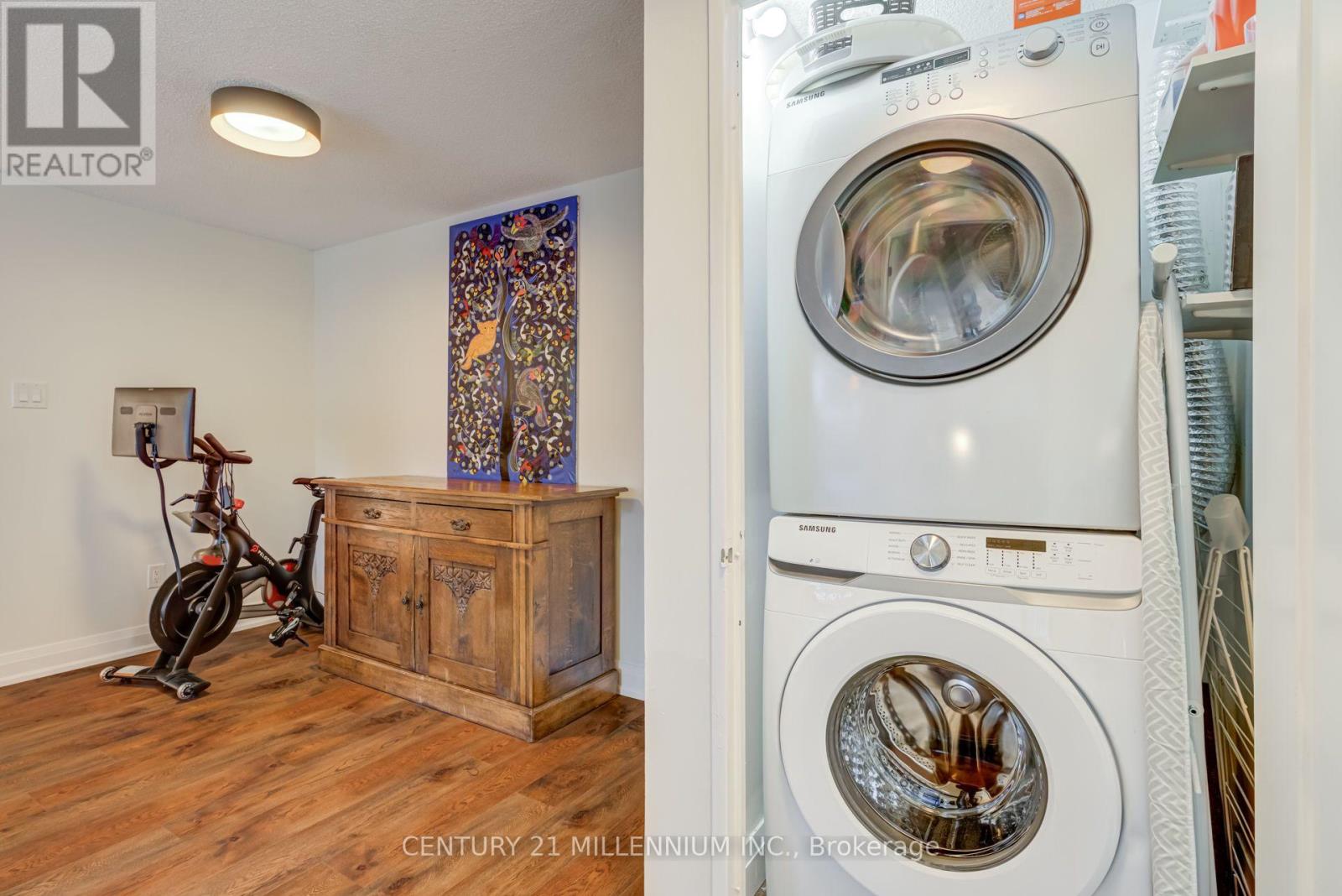 705 - 330 Rathburn Road W Property Photo 31