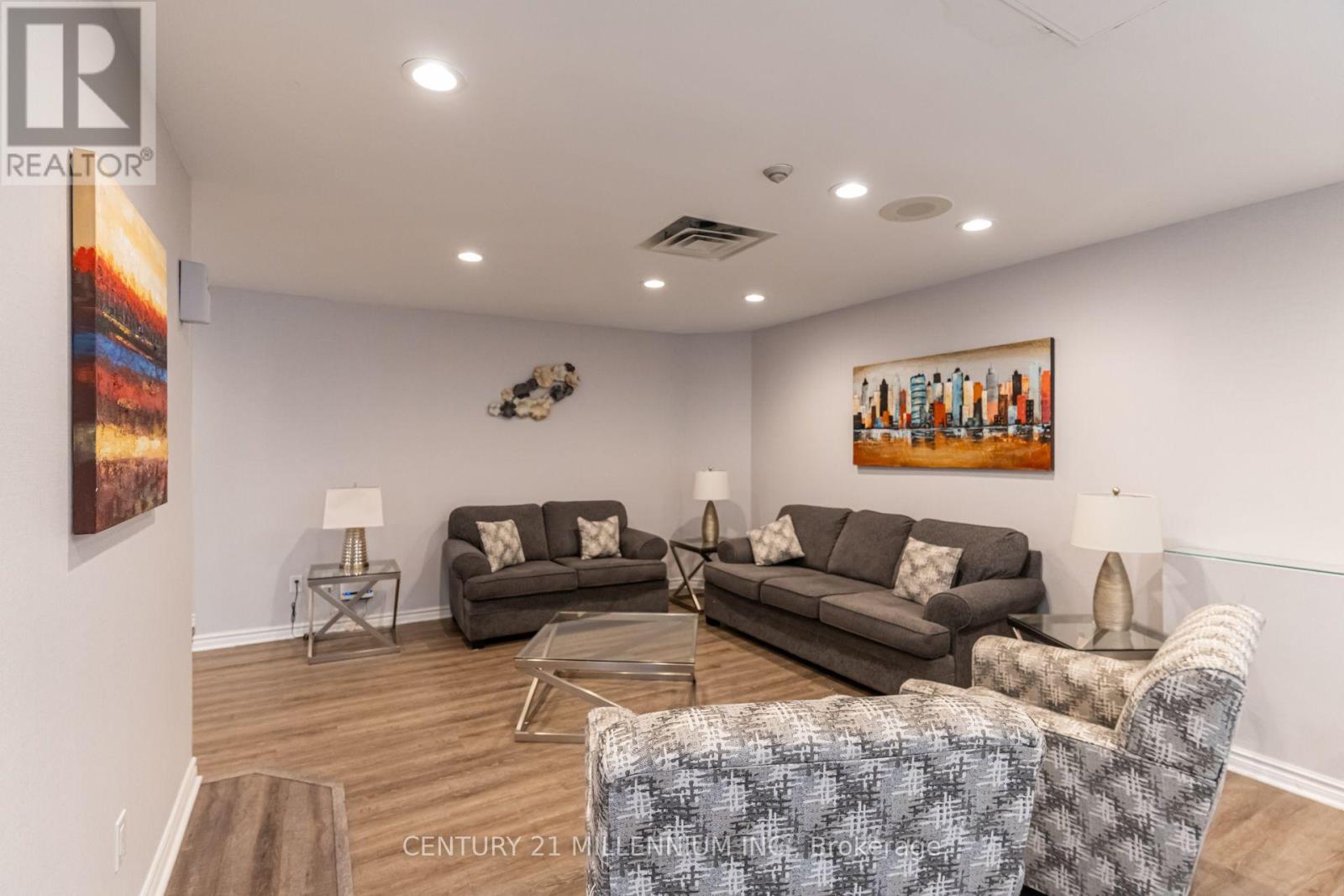705 - 330 Rathburn Road W Property Photo 44