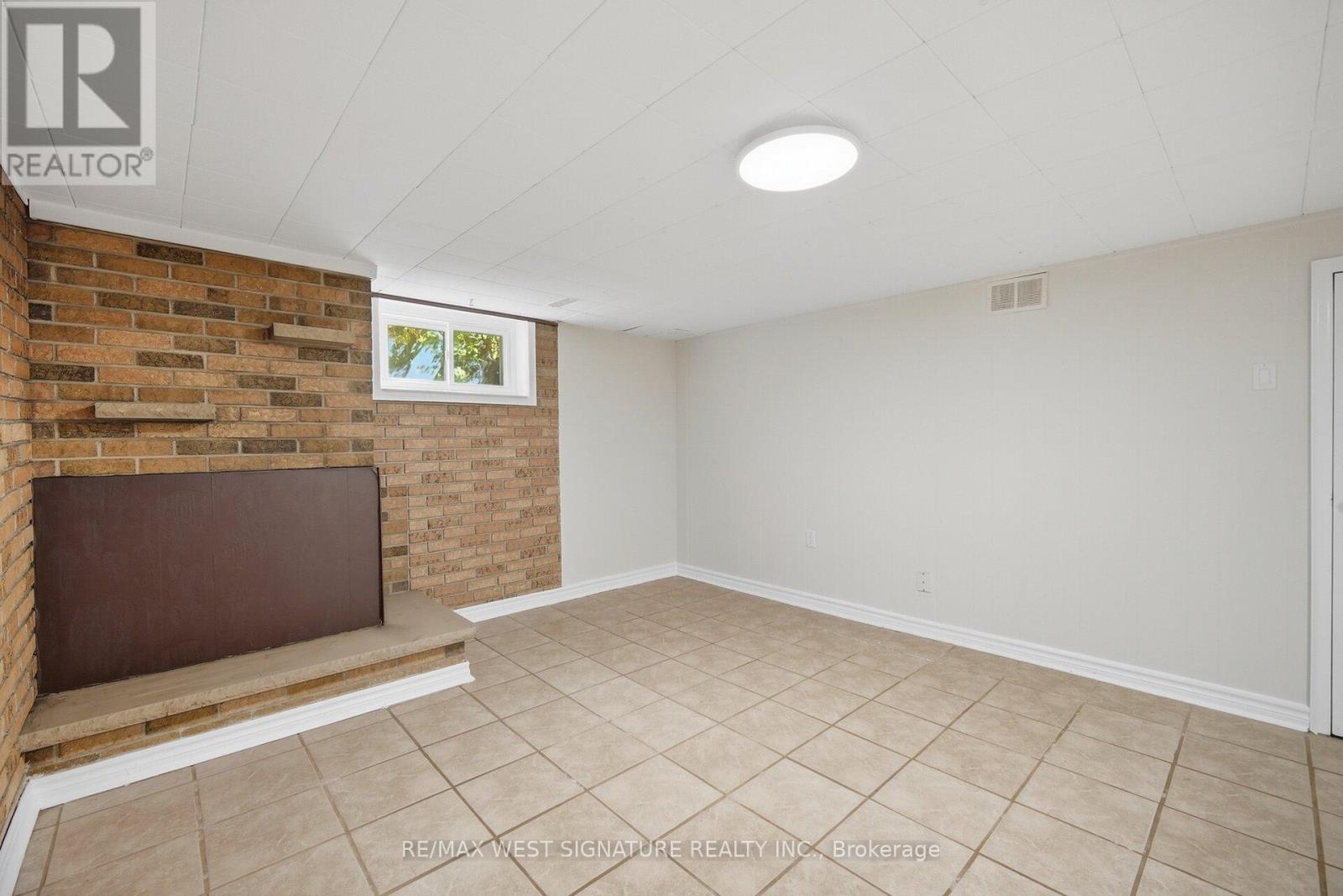 55 John Street Property Photo 34
