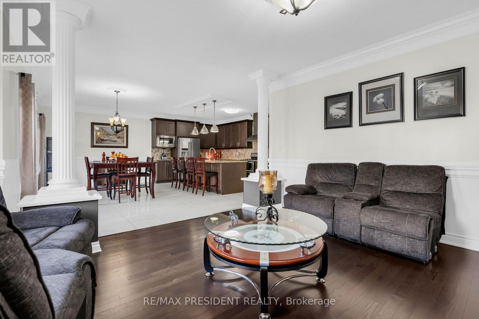 16 Canary Close Property Photo 14