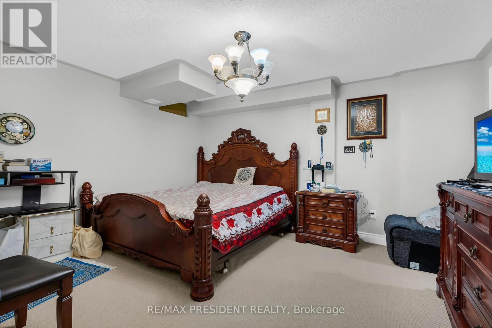 16 Canary Close Property Photo 42