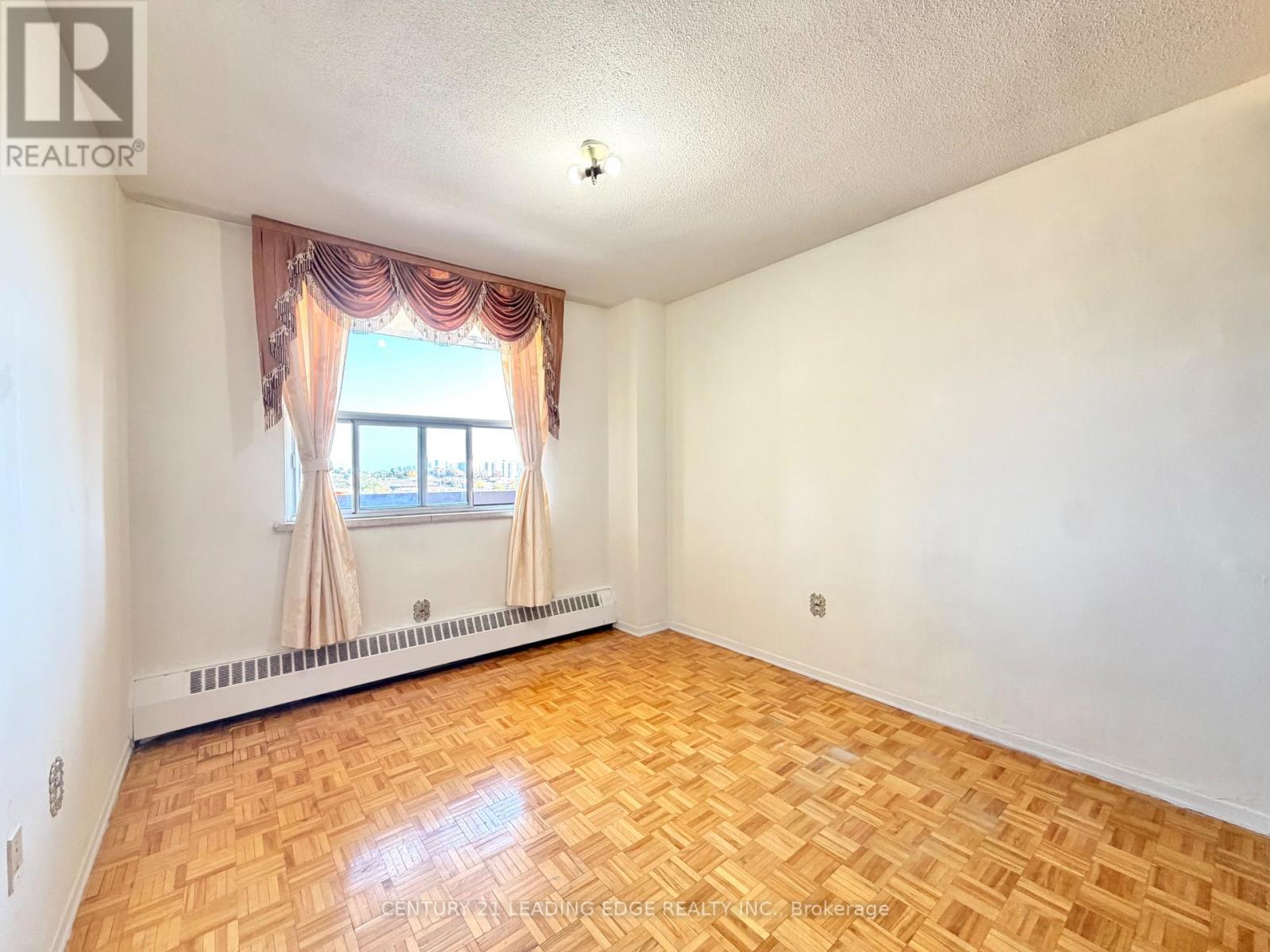 1007 - 1455 Lawrence Avenue W Property Photo 6