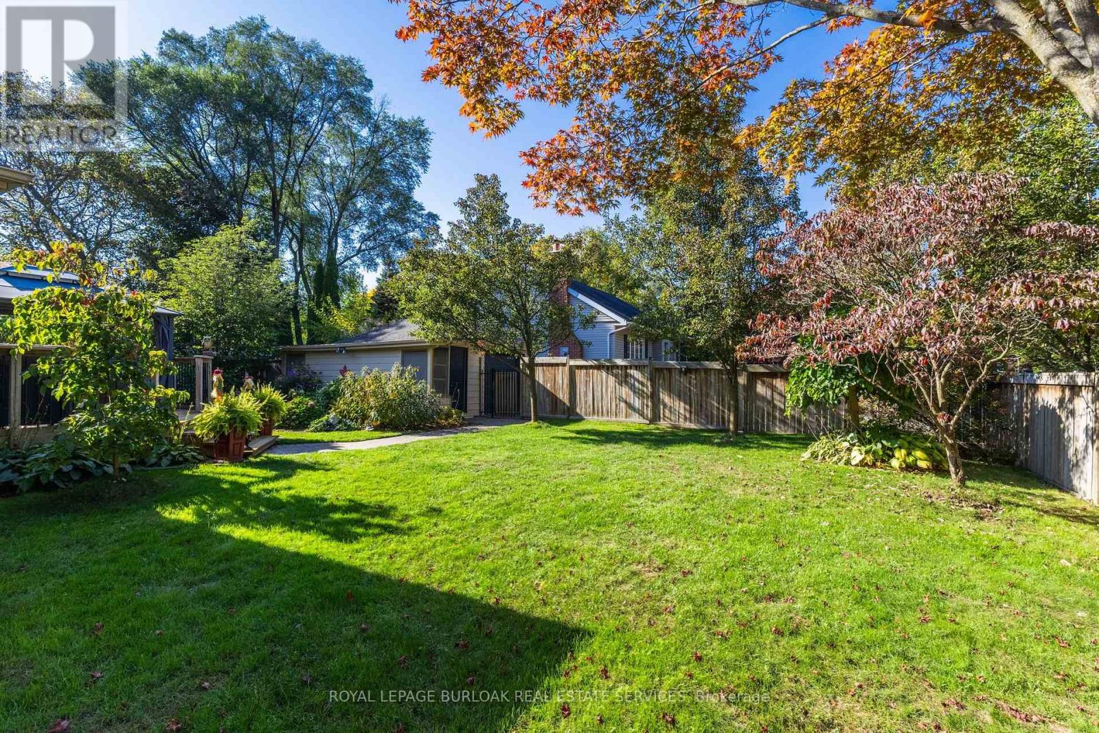 497 Townsend Avenue Property Photo 28