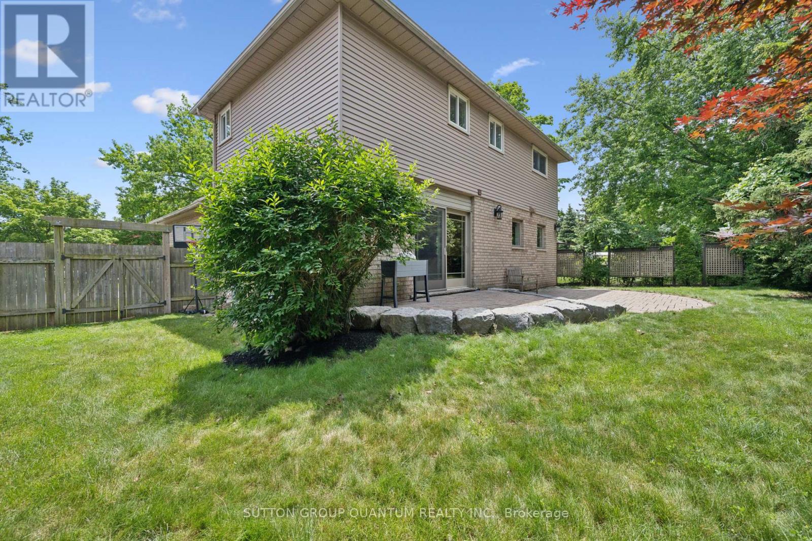 3092 Shannon Crescent Property Photo 40