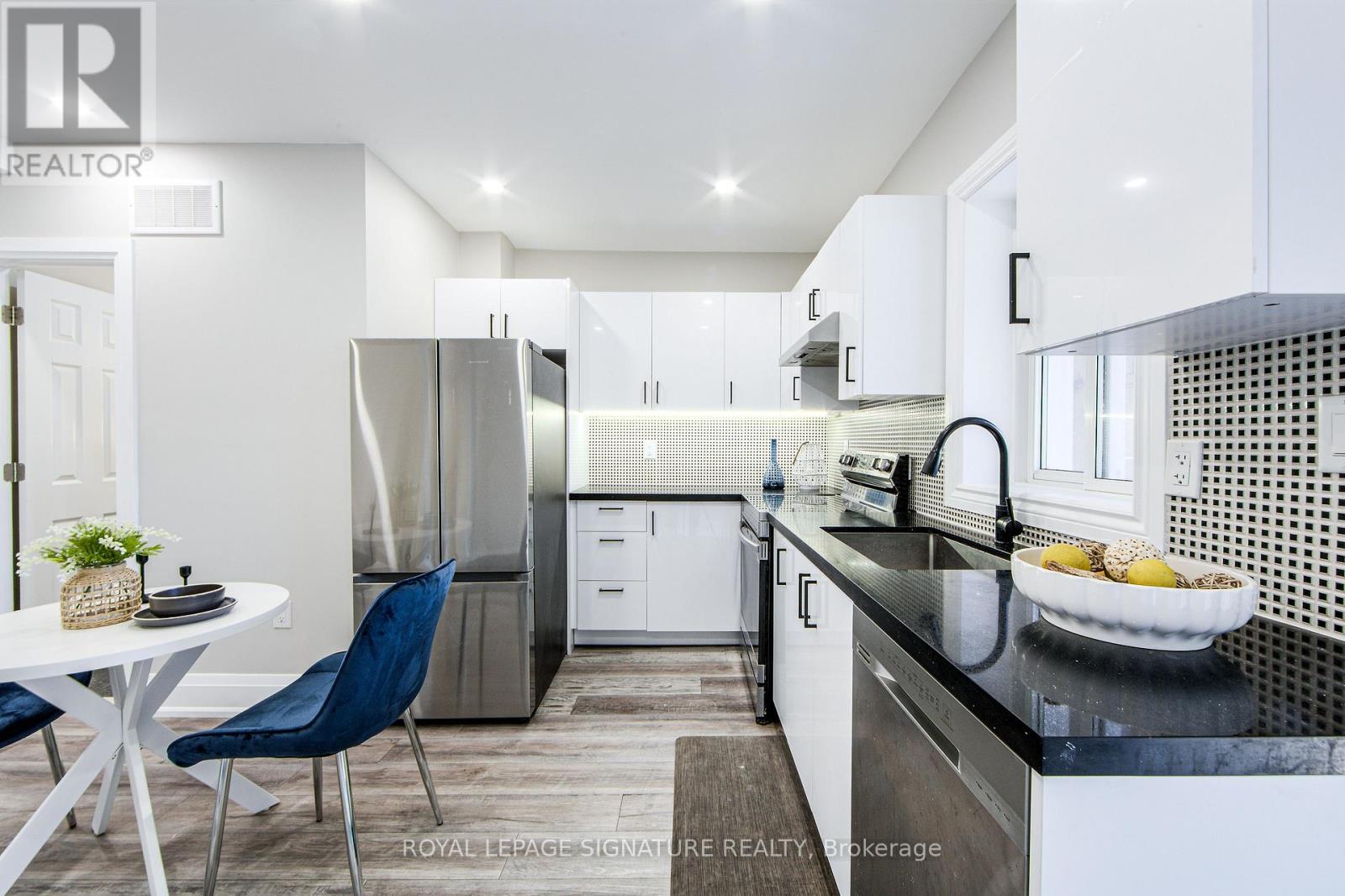 19 Schell Avenue Property Photo 11