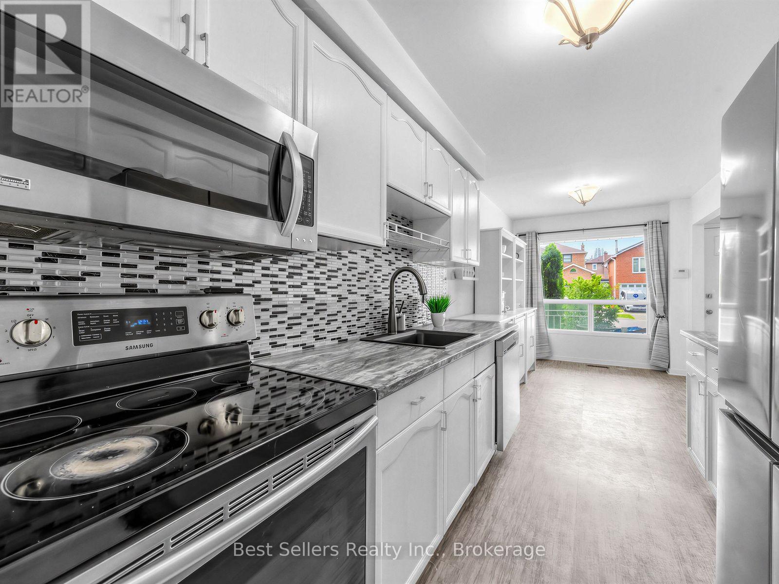 234 Lech Walesa Drive Property Photo 11