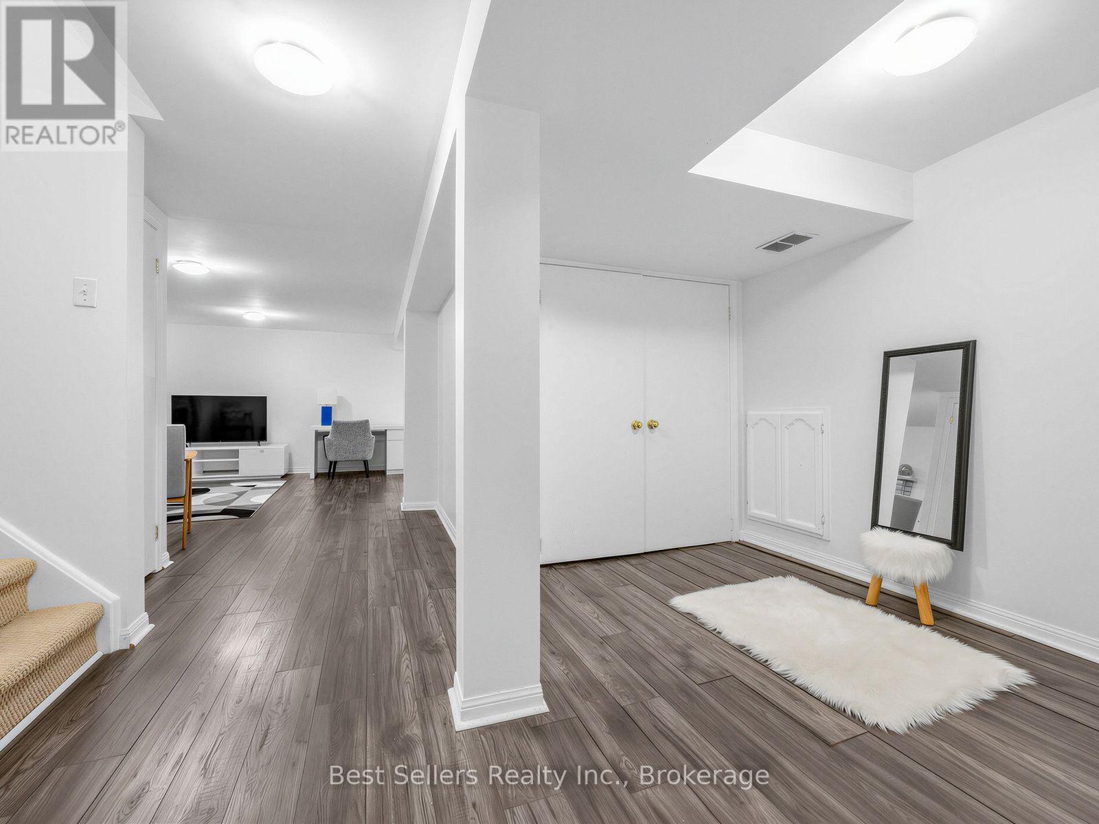234 Lech Walesa Drive Property Photo 27