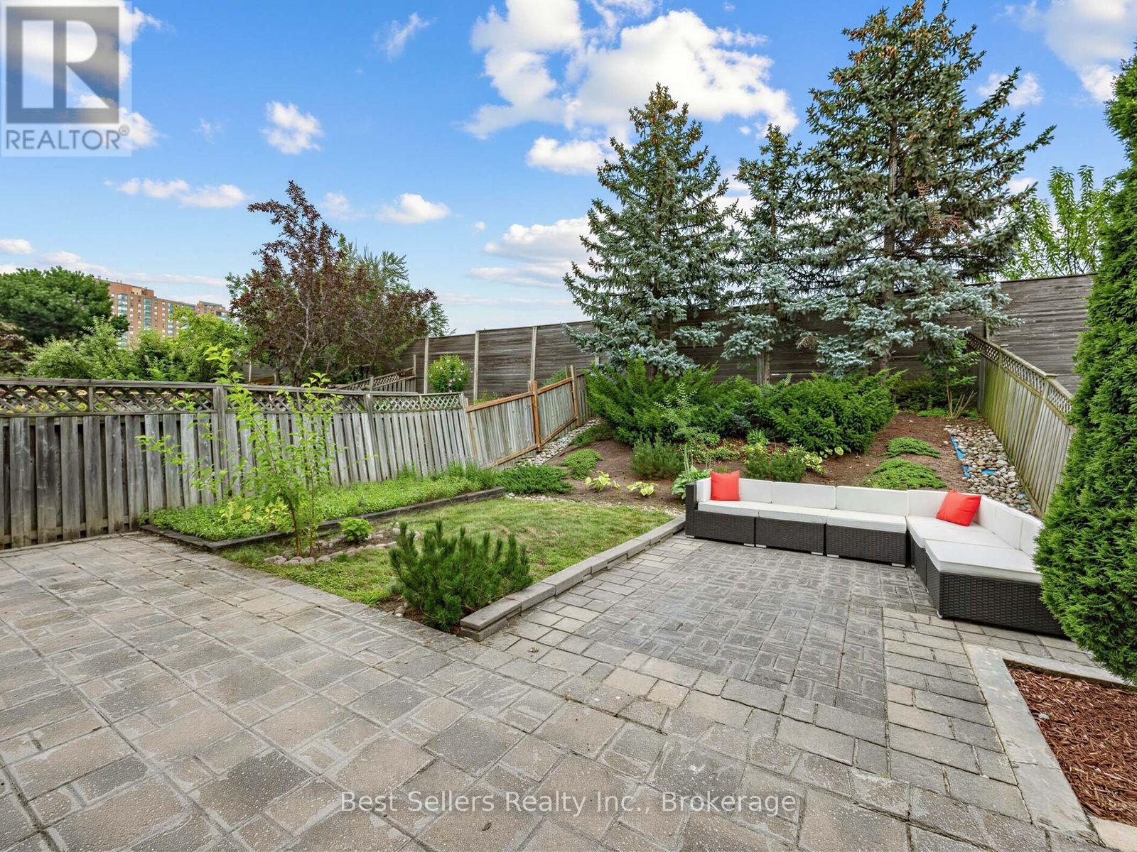 234 Lech Walesa Drive Property Photo 29