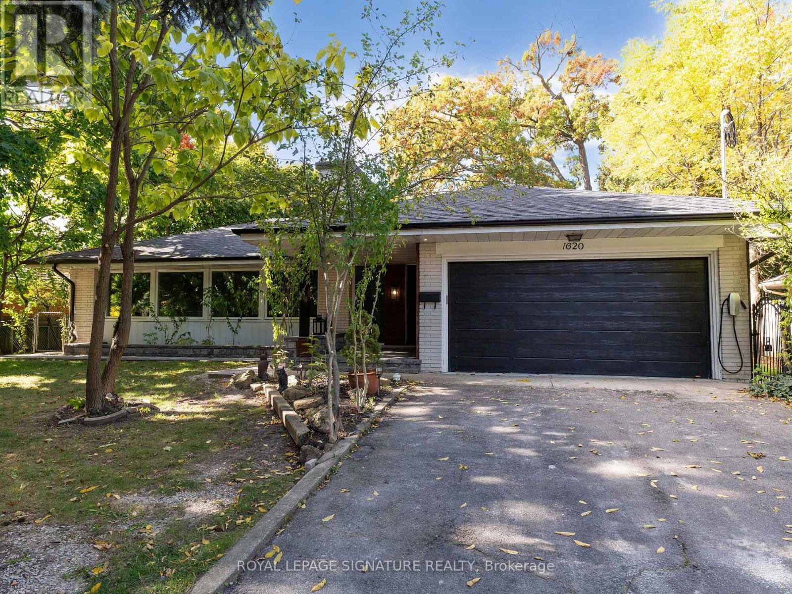 1620 Islington Avenue Property Photo 1