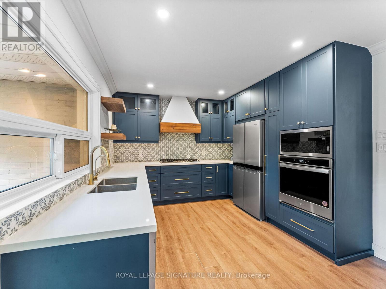 1620 Islington Avenue Property Photo 13