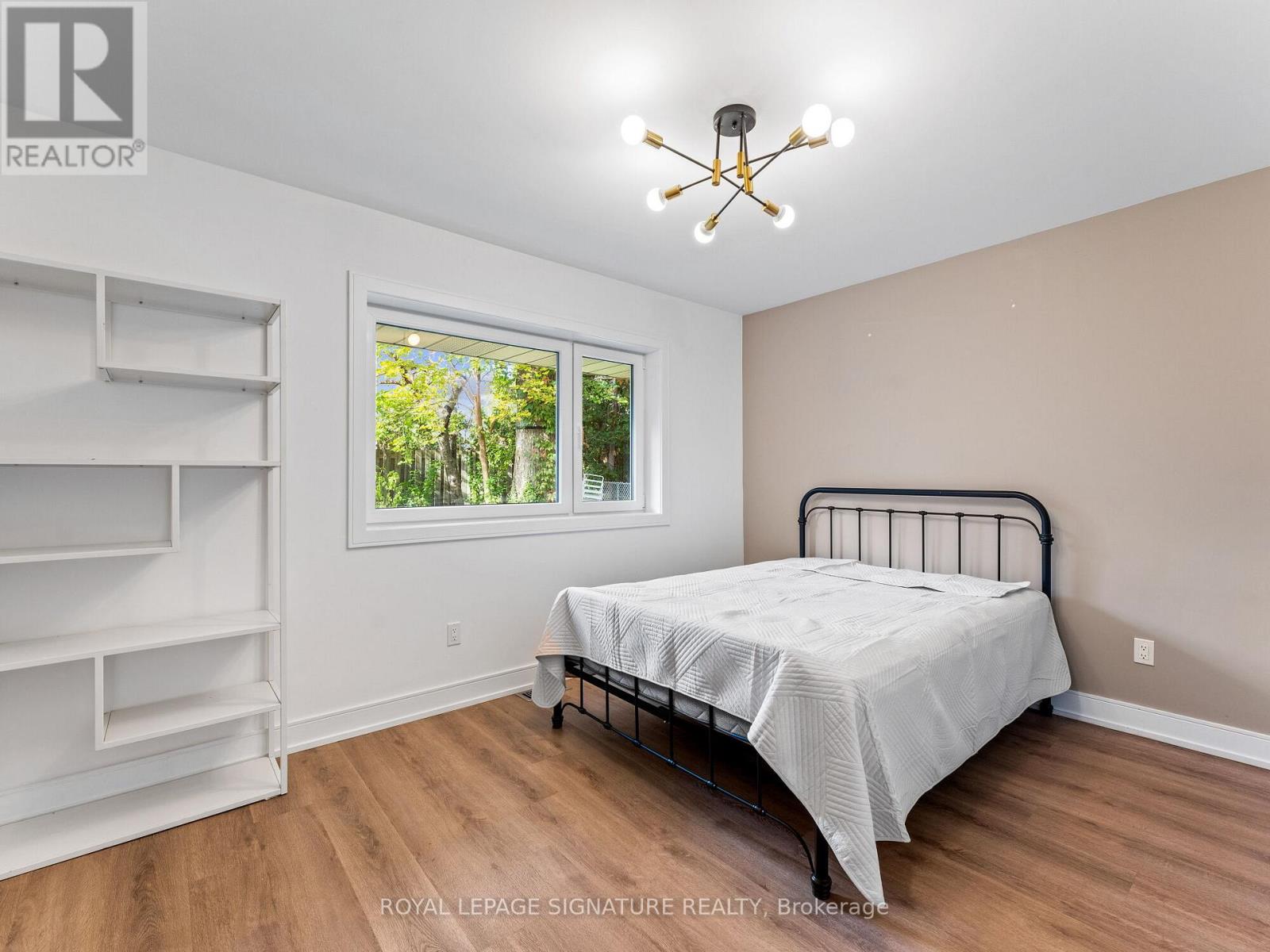 1620 Islington Avenue Property Photo 17