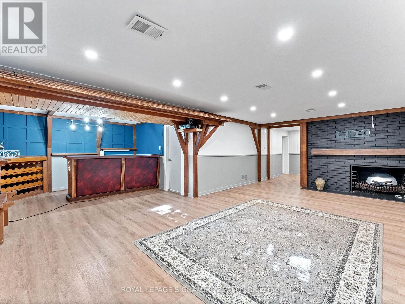1620 Islington Avenue Property Photo 27