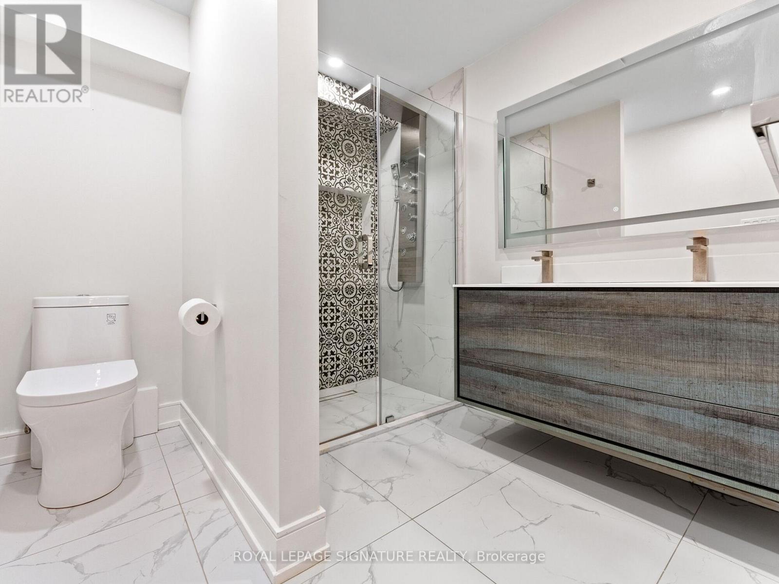 1620 Islington Avenue Property Photo 36