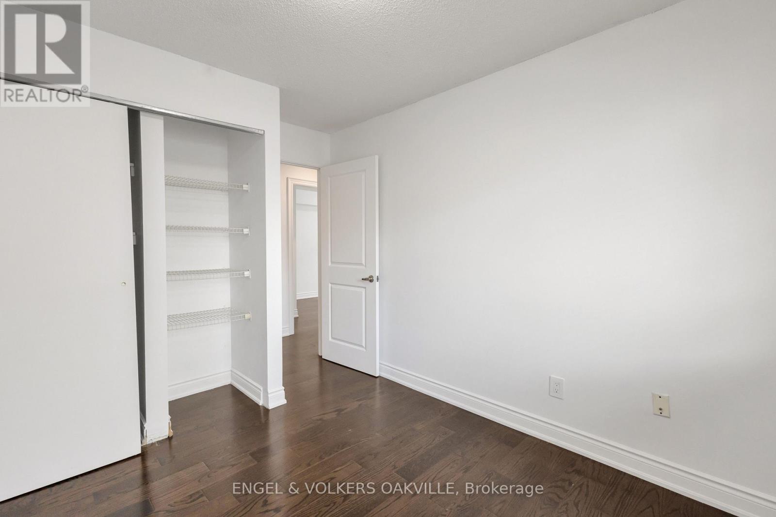 712 - 1450 Glen Abbey Gate Property Photo 15