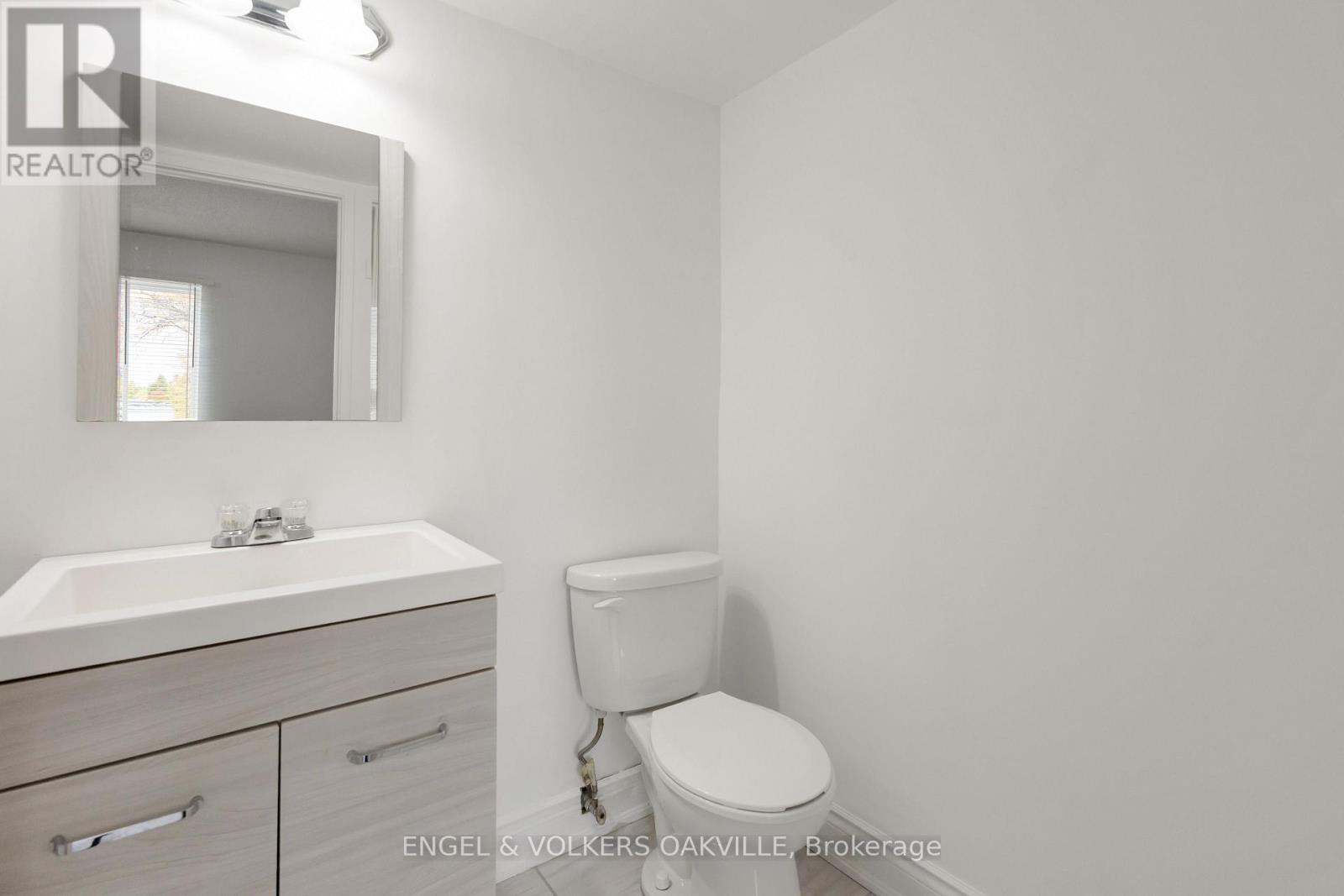 712 - 1450 Glen Abbey Gate Property Photo 20