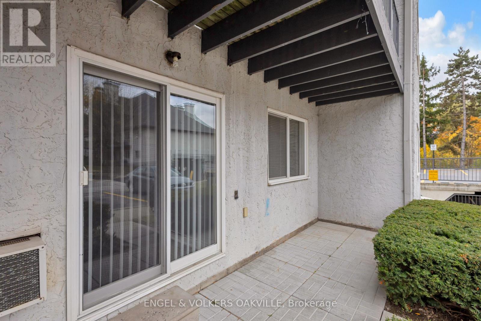 712 - 1450 Glen Abbey Gate Property Photo 22