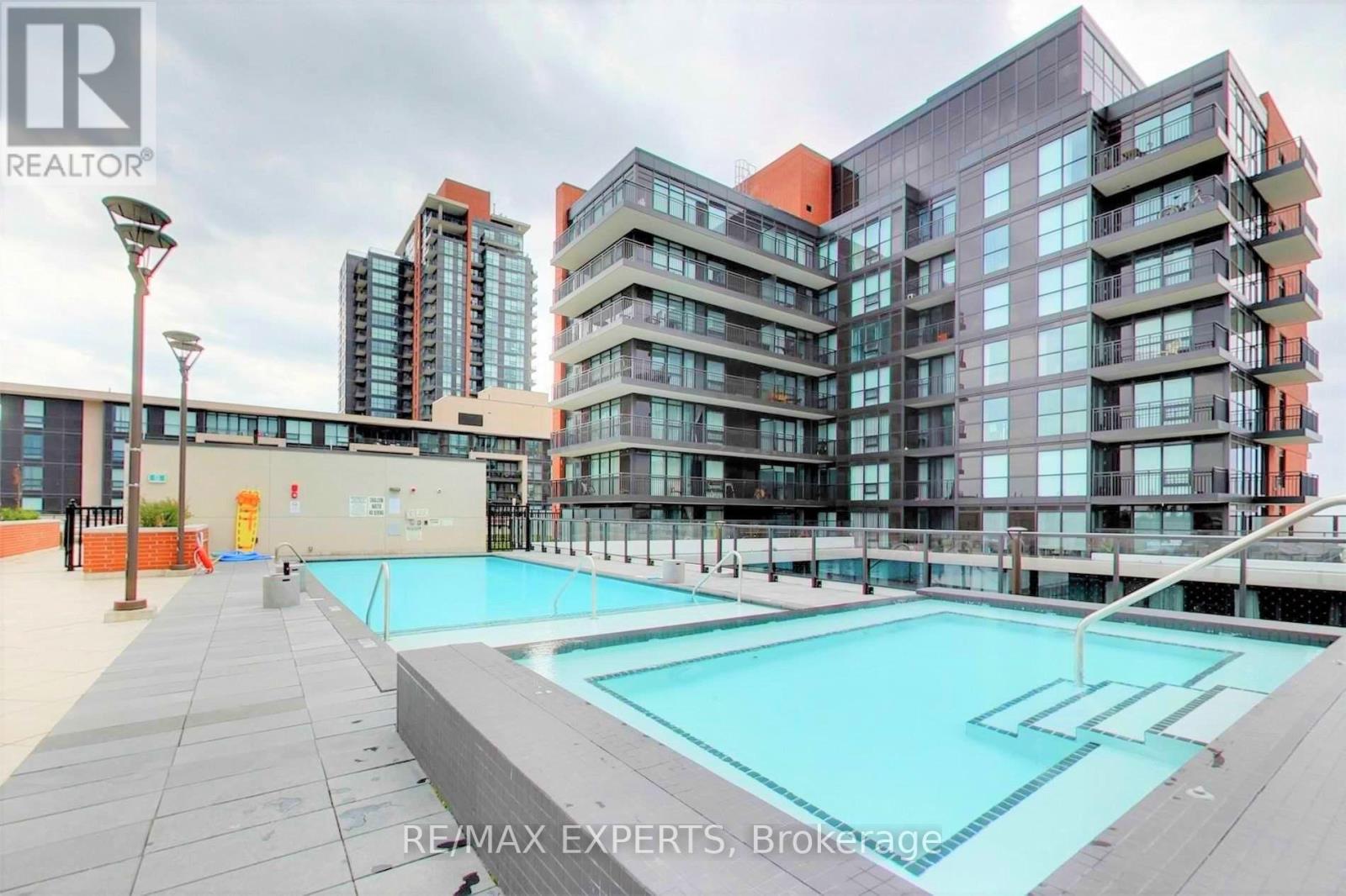 516 - 3091 Dufferin Street Property Photo 3