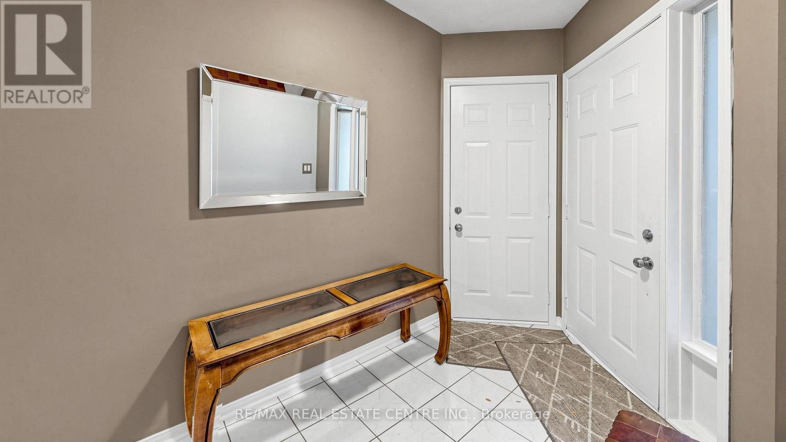 3 - 2215 Cleaver Avenue Property Photo 16